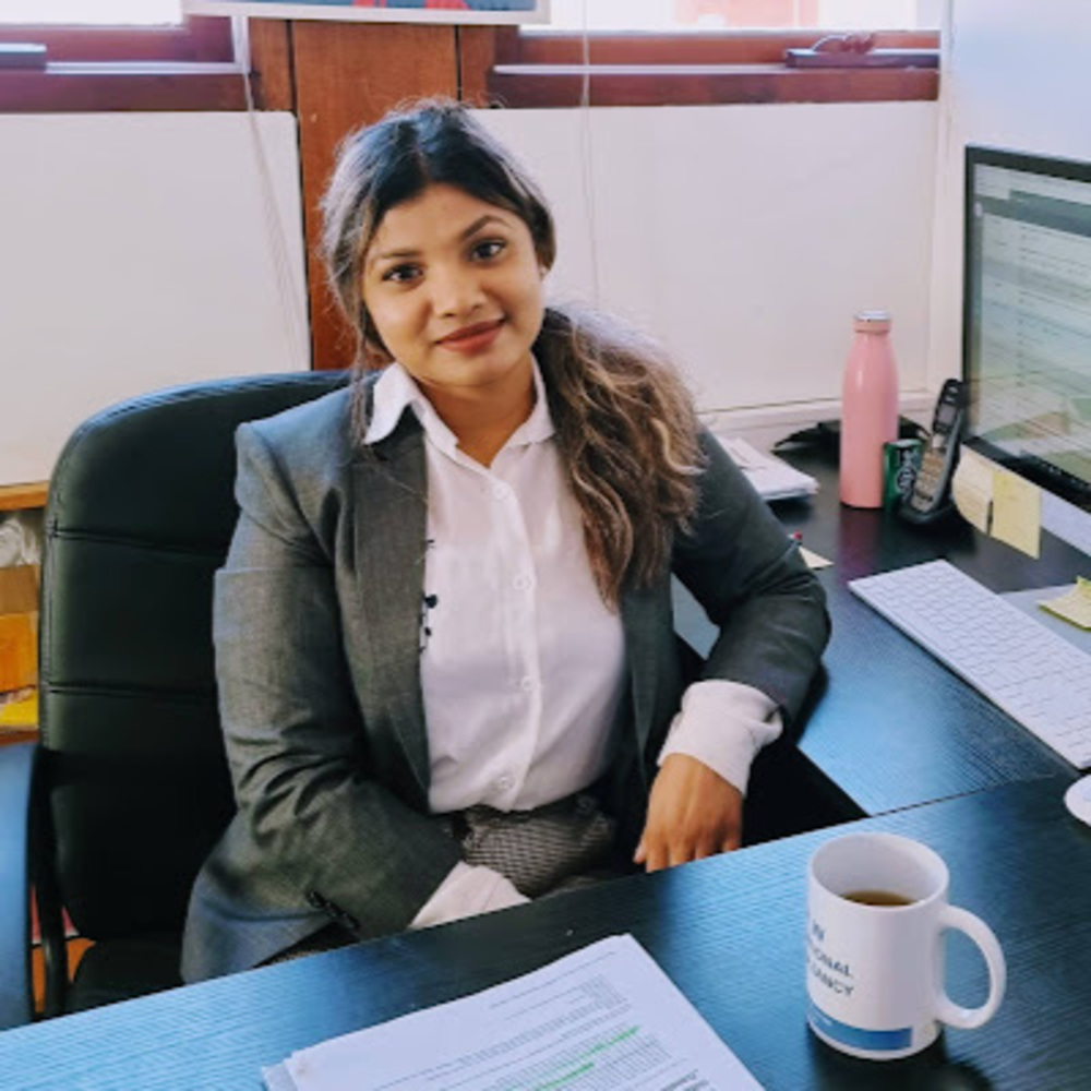 Meet your Posher, Nabina